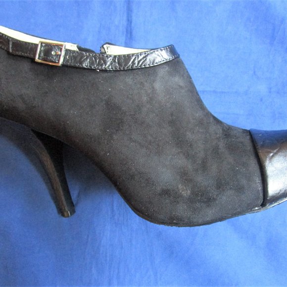 CALVIN KLEIN HIGH HEEL SUEDE BOOTIES w/LEATHER TRIM - Picture 8 of 11